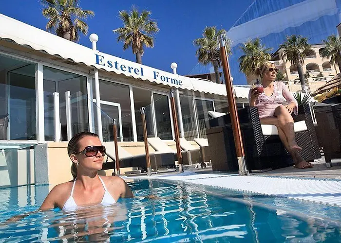 Le Hameau Cap Estérel Apartamento