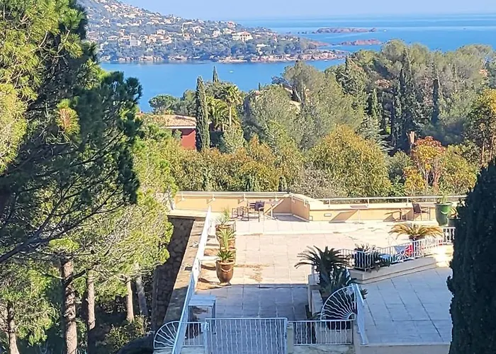 Le Hameau Cap Esterel Saint-Raphael (Var)